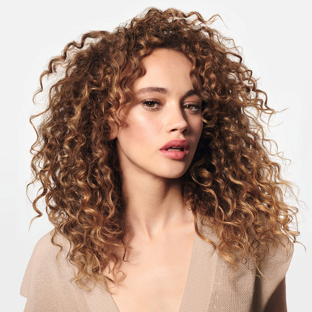 Wella Professionals New Elements Renewing Shampoo-5