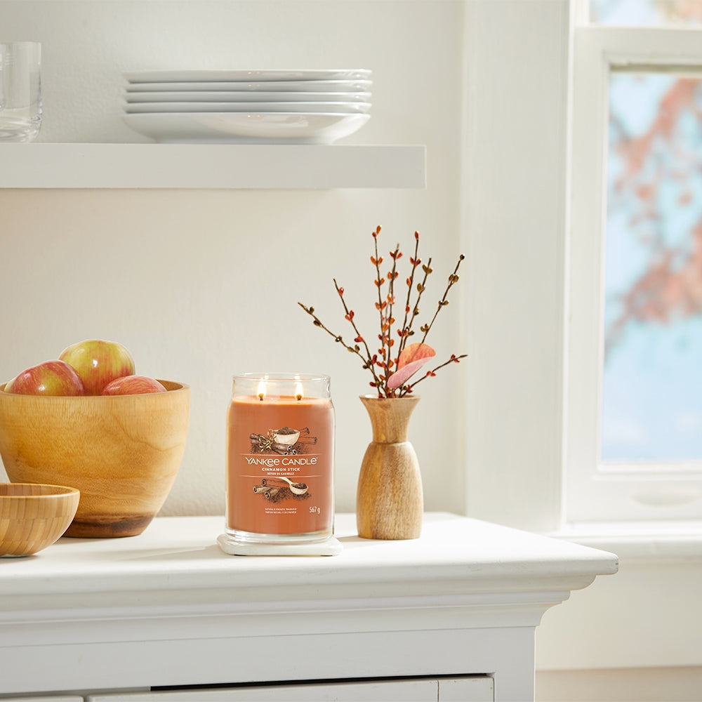 Yankee Candle Cinnamon Stick Signature-5