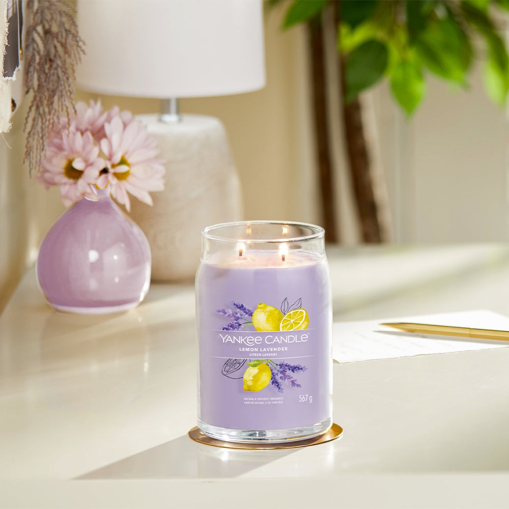 Yankee Candle Lemon Lavender Signature-6