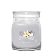 Yankee Candle Smoked Vanilla & Cashmere Signature